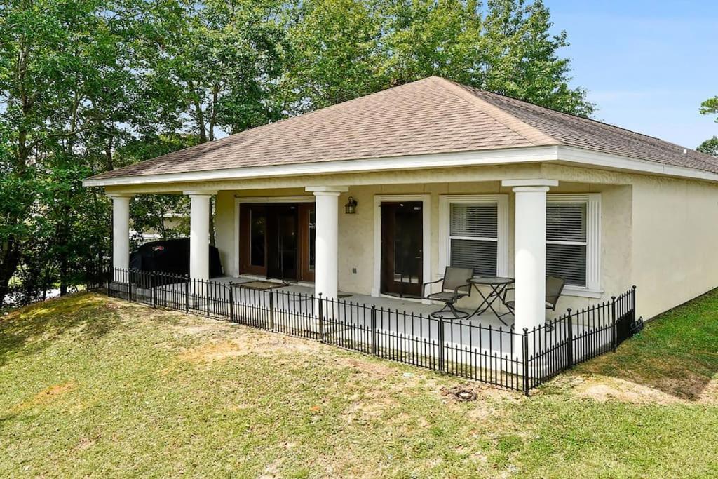 Biloxi Waterfront House View Of Bayou With Fishing Villa Exterior photo